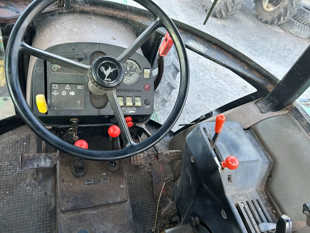 1990 John Deere 2850 4wd - Image 2