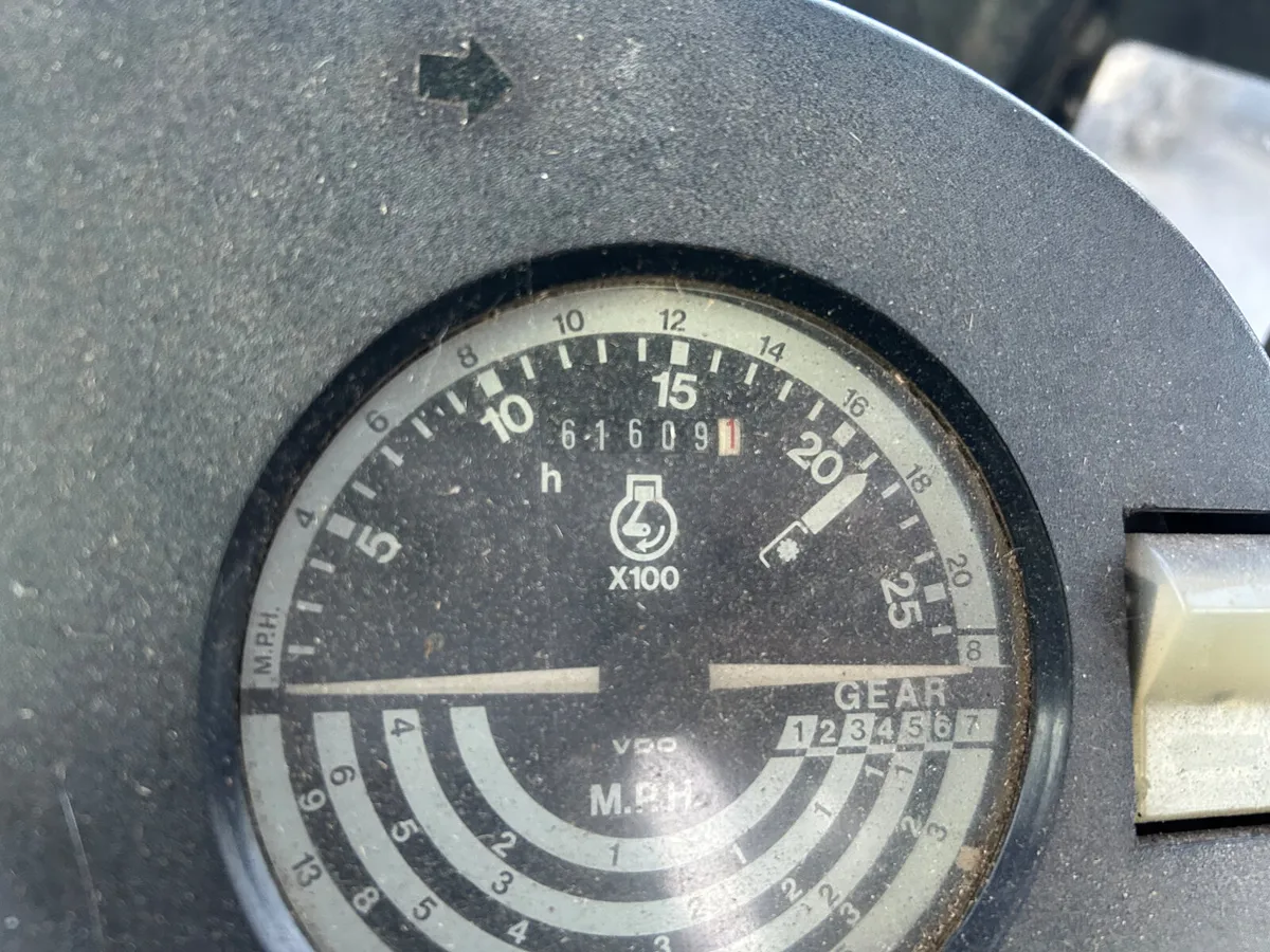 1990 John Deere 2850 4wd - Image 3