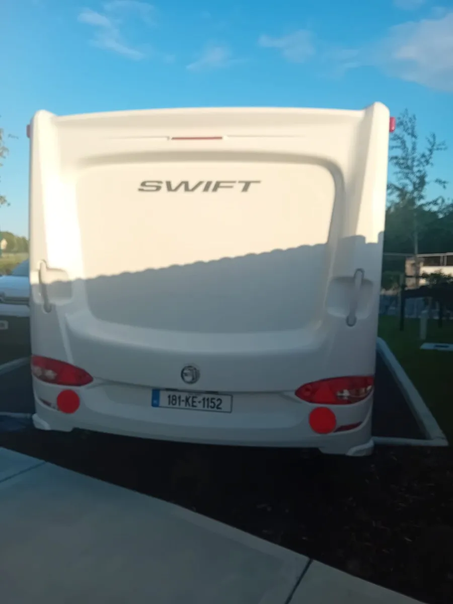 Swift caravan 2013 - Image 4
