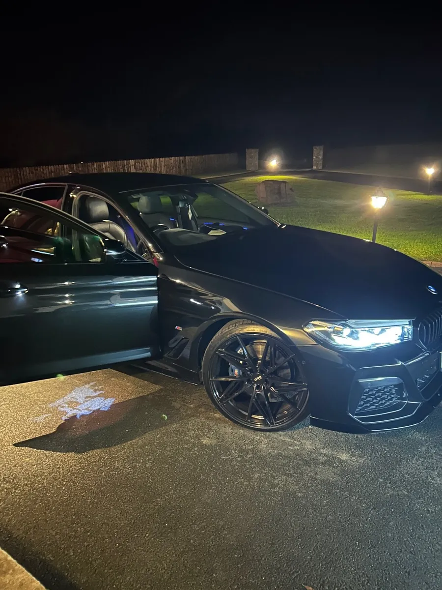 STEALTH BLACK | FACELIFT MODEL | FINANCE AVAILABLE - Image 4