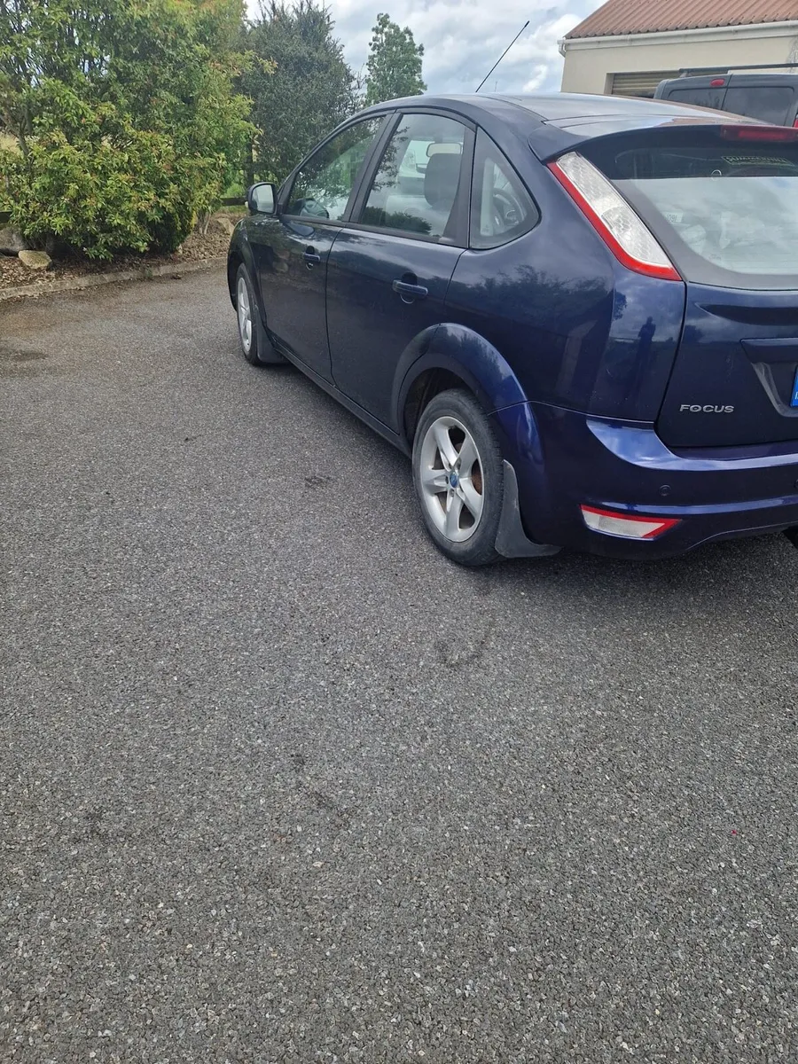 Ford Focus - Image 2