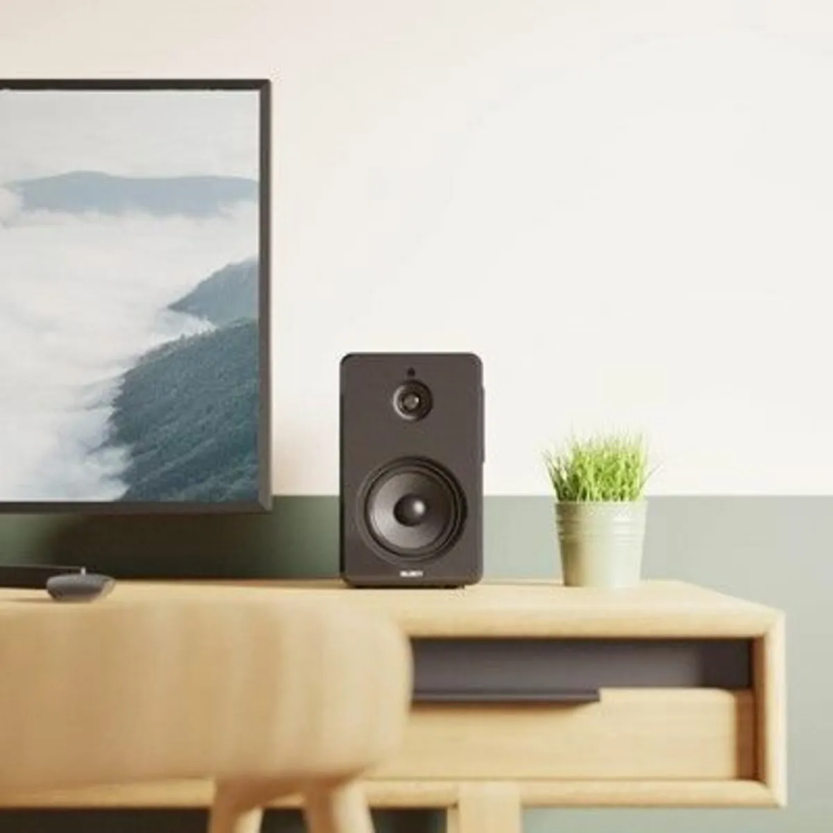 Active Bluetooth Bookshelf Speaker Set of 2 - Image 1