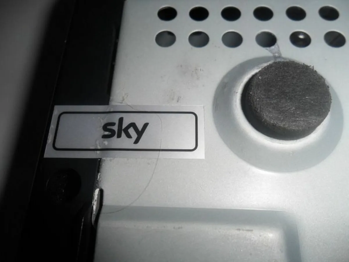 Sky + HD box - Image 4