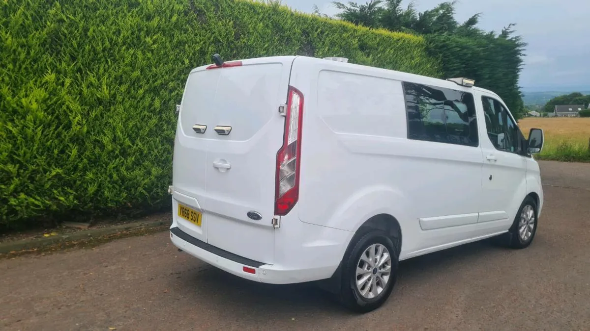 TRANSIT CUSTOM CREW CAB - Image 3