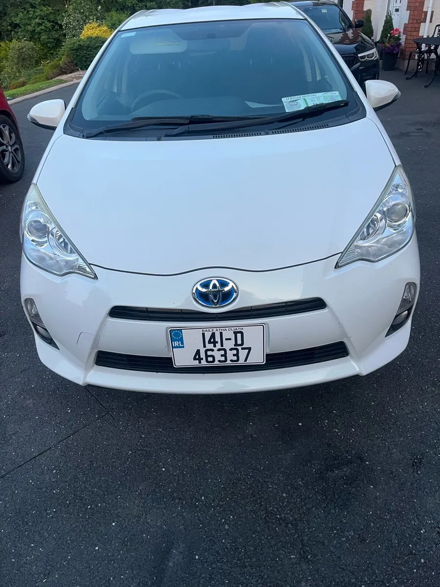 2014 Toyota Aqua - Image 3