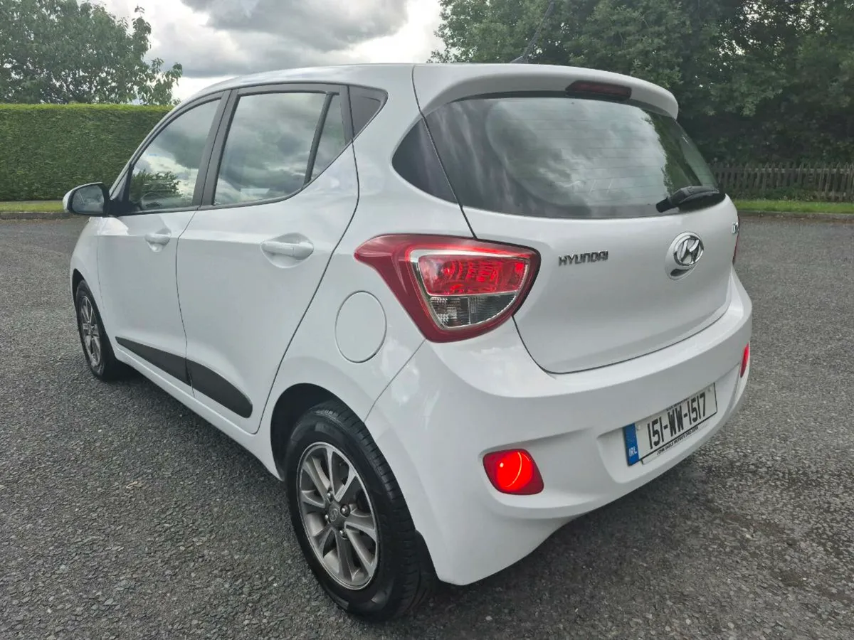 HYUNDAi-i10**AUTOMATIC**VERY LOW MILEAGE**MINT** - Image 4