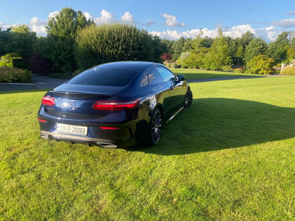 Mercedes E 220 coupe - Image 3