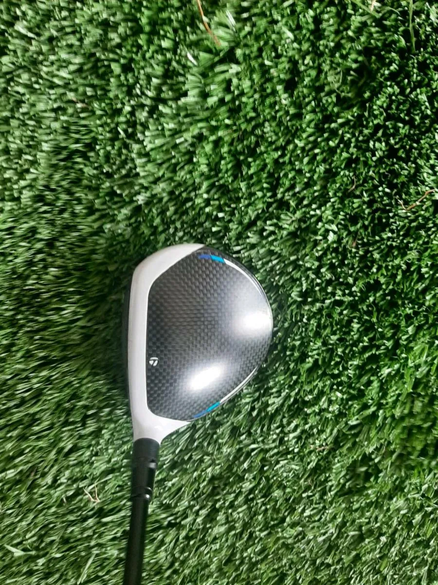 Taylormade Sim2 3 wood - Image 2