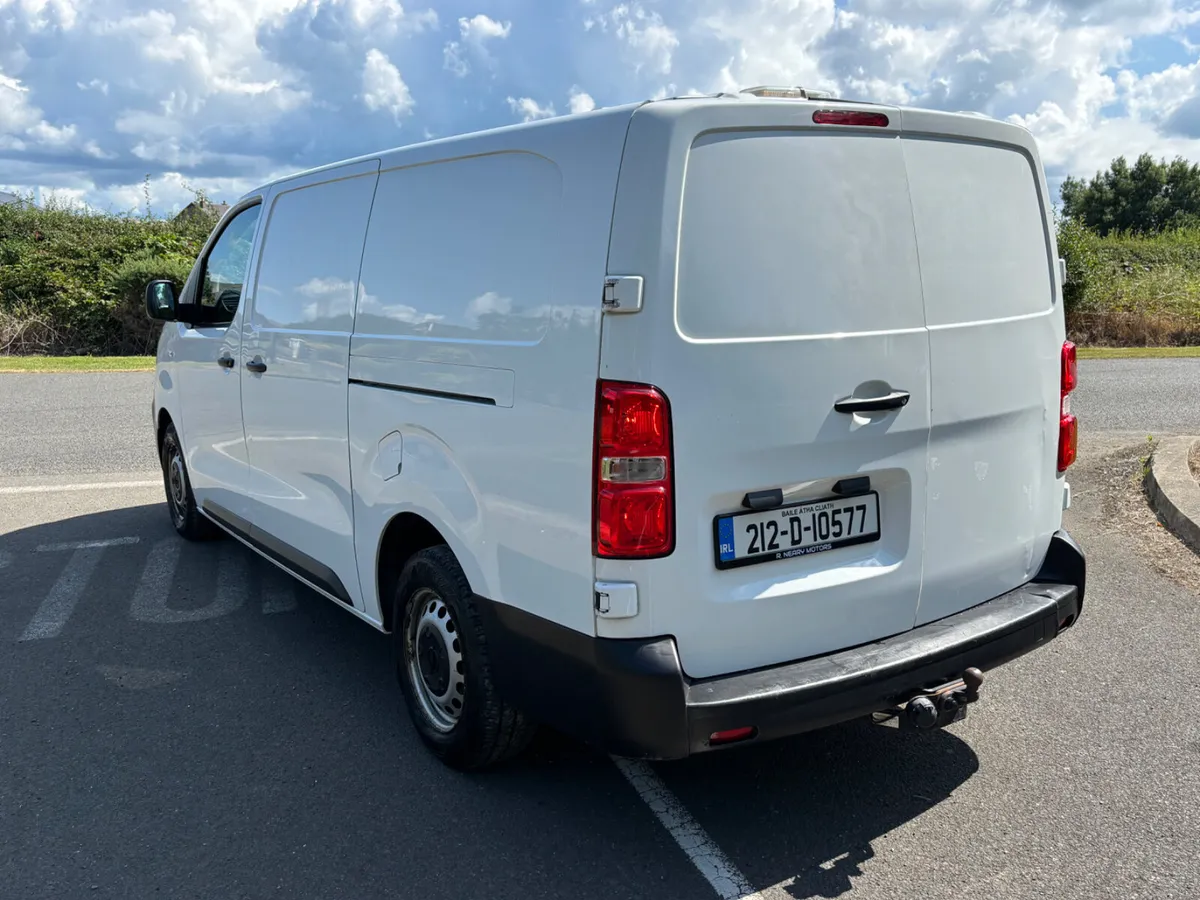 2021 212 Opel Vivaro Diesel Manual 3 Seat Vat INC - Image 3