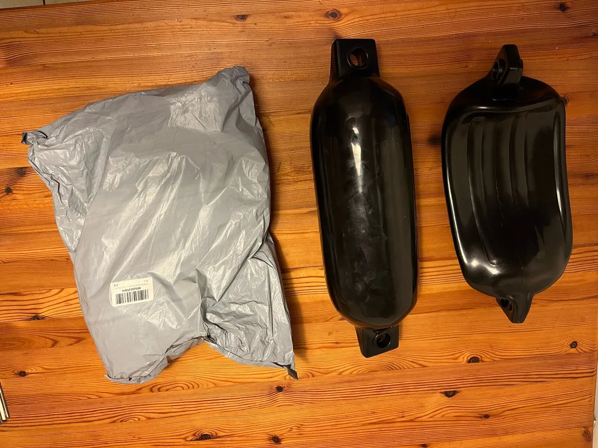 Boat fenders - Image 1