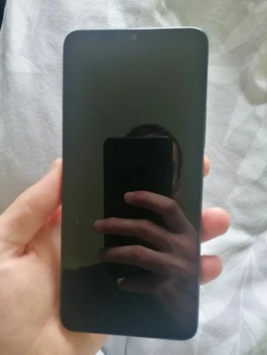 Redmi 13C – 128GB – Unlocked – Great Condition - Image 1