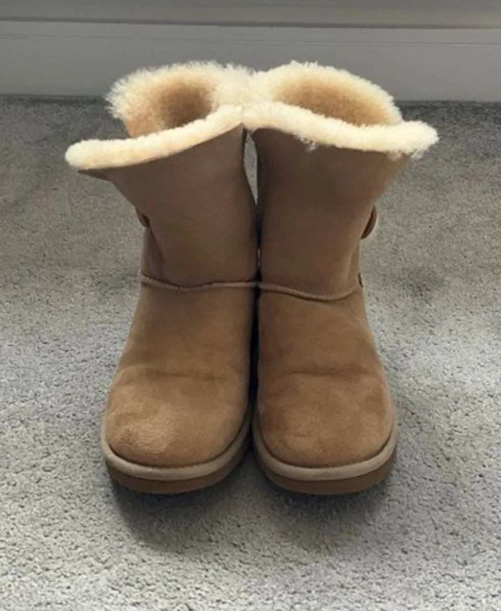 Genuine Uggs - Image 2