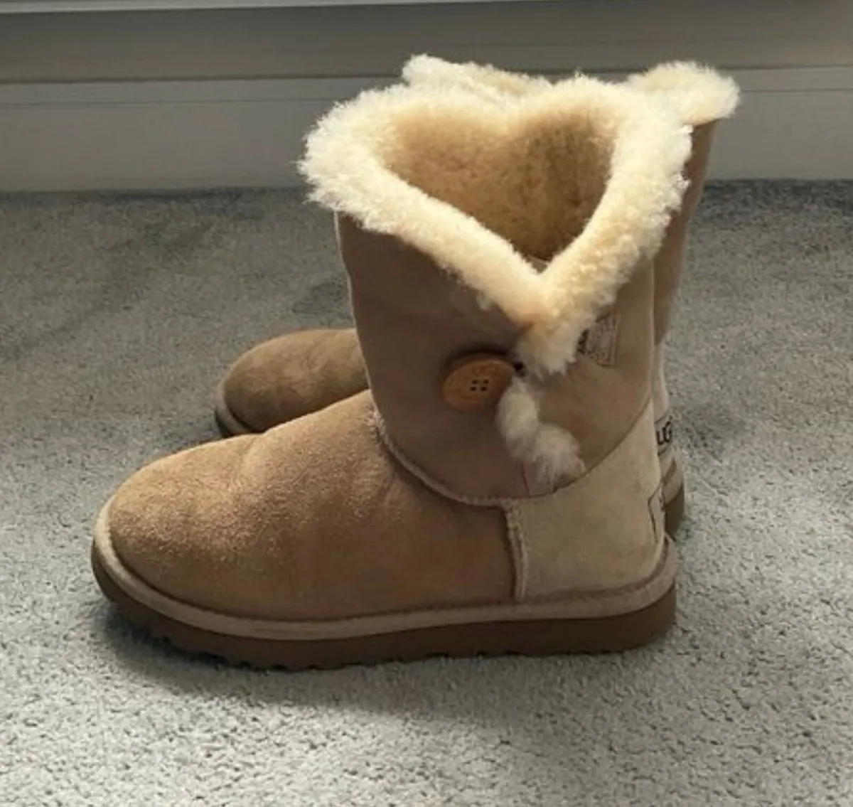 Genuine Uggs - Image 3