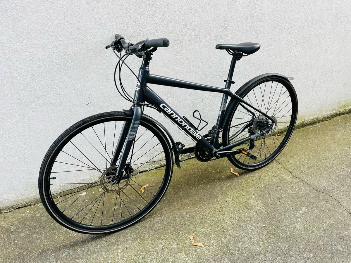 Cannondale quick si disc hybrid bike - Image 1