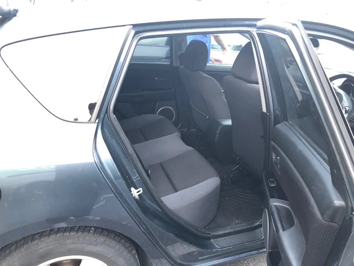 Mazda Mazda3 2009 - Image 2