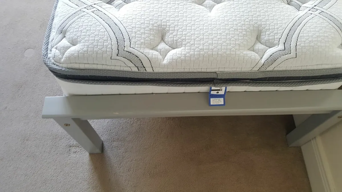 Single bed - Image 4