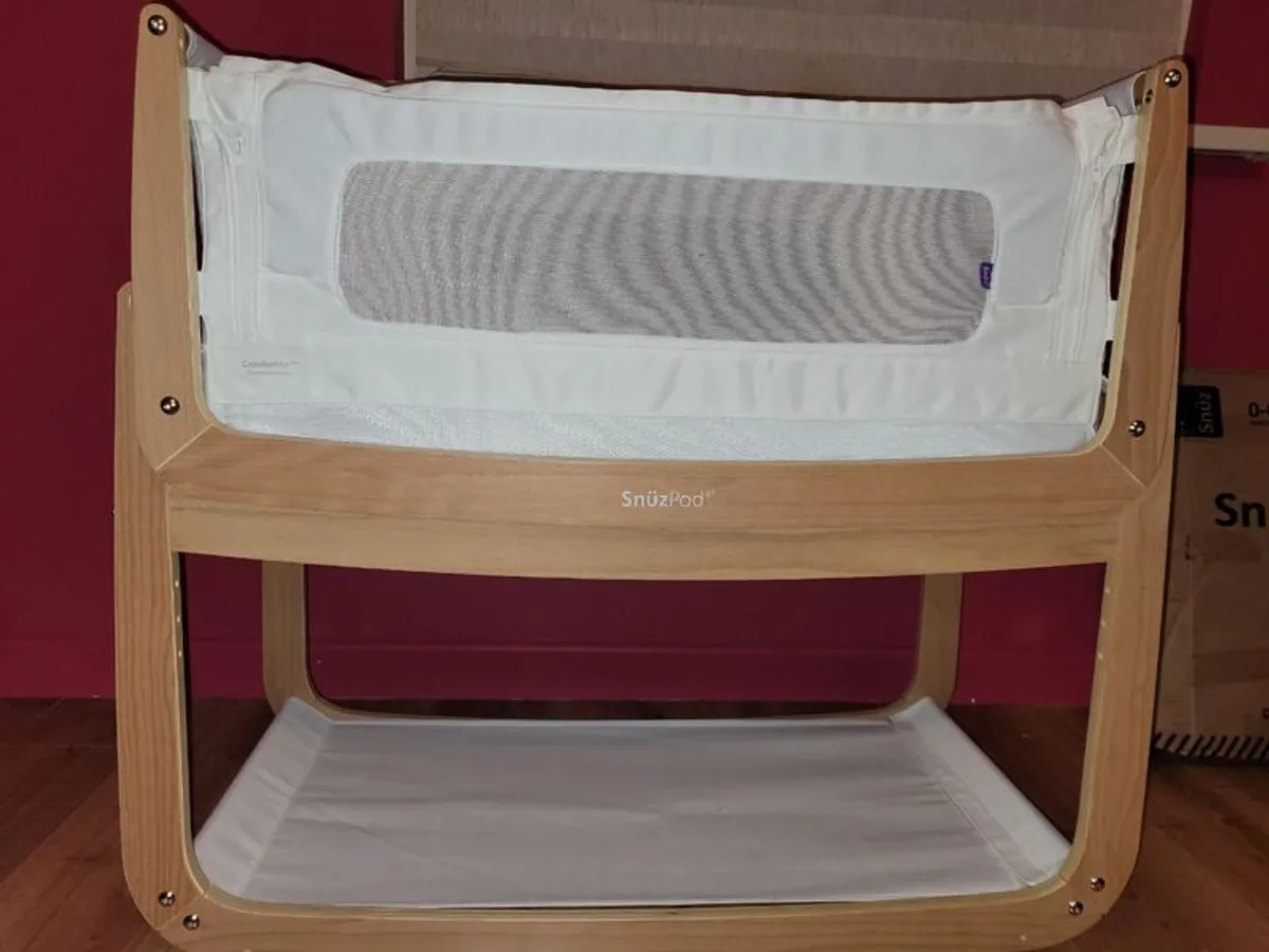 Bedside Crib  - Snuzpod 4 (Natural) with mattress - Image 1