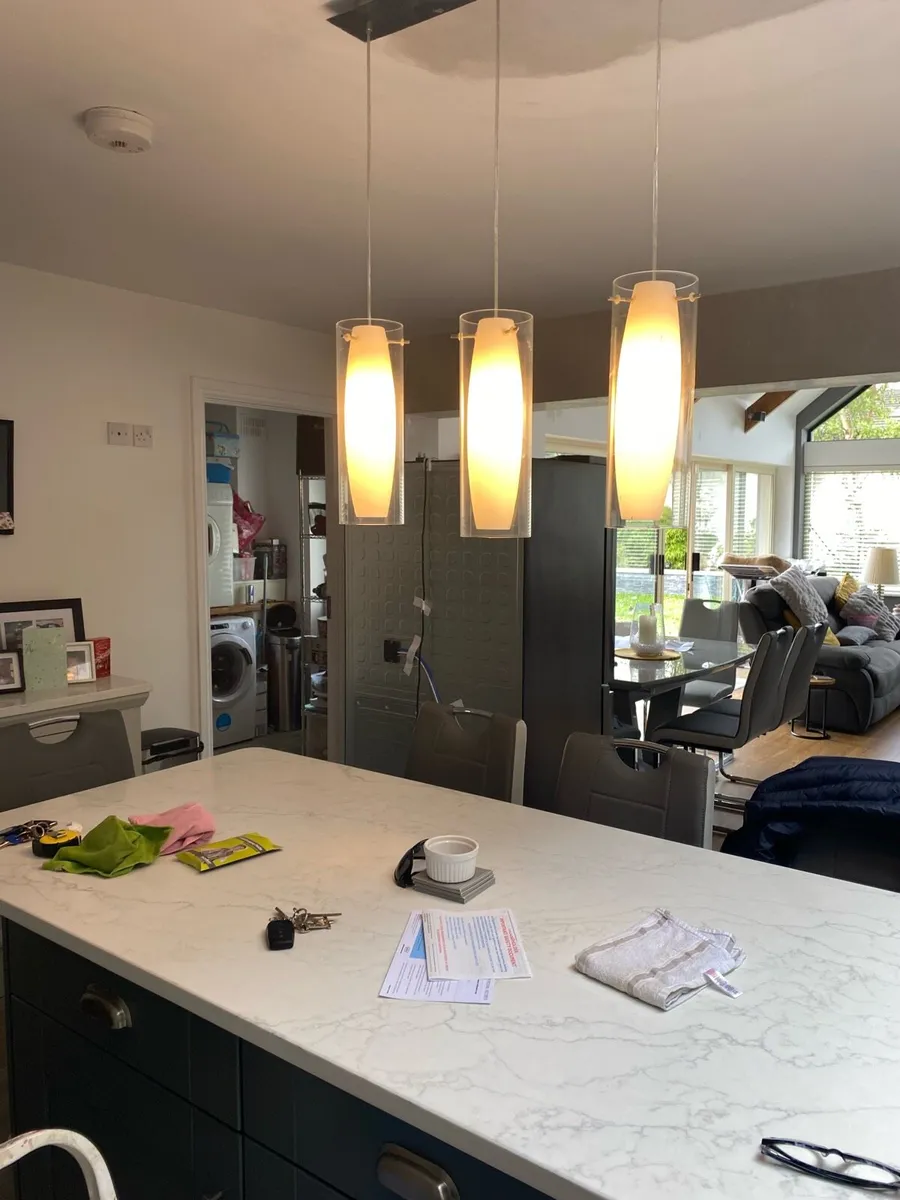 Kitchen Island 3 Down lights - Image 2
