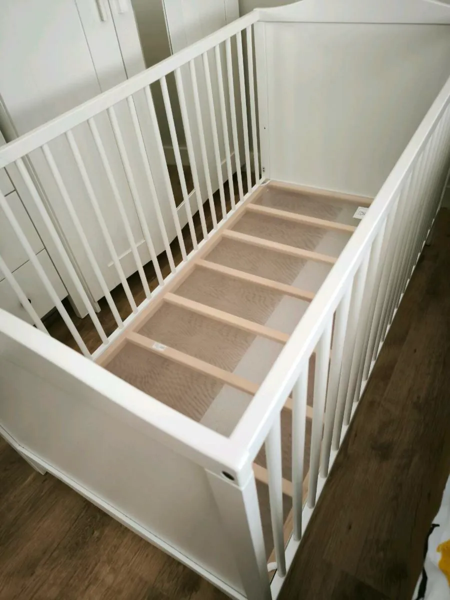 Cot White 70x140cm - Image 4