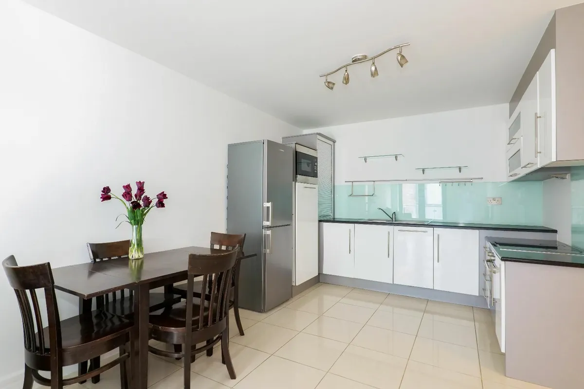 Holiday Apartment in Galway - Image 4