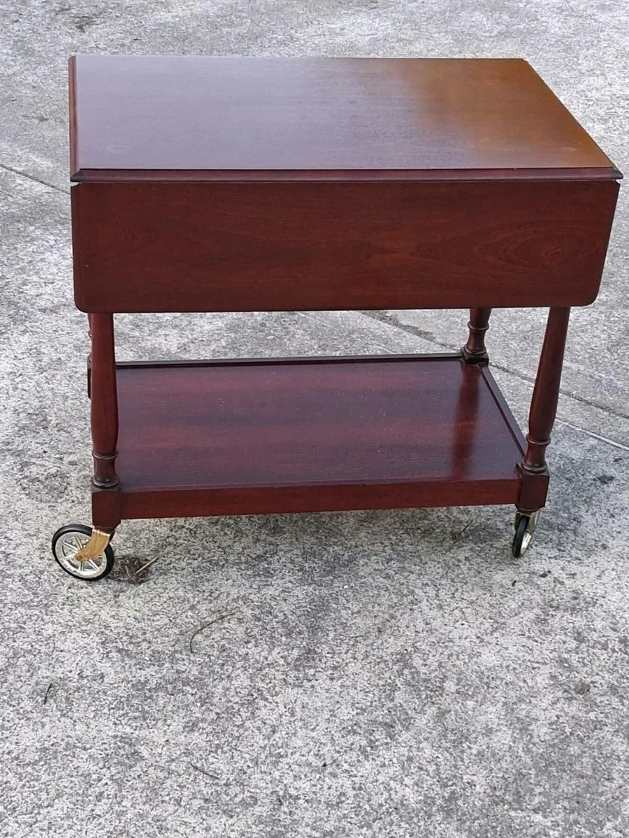 Card table