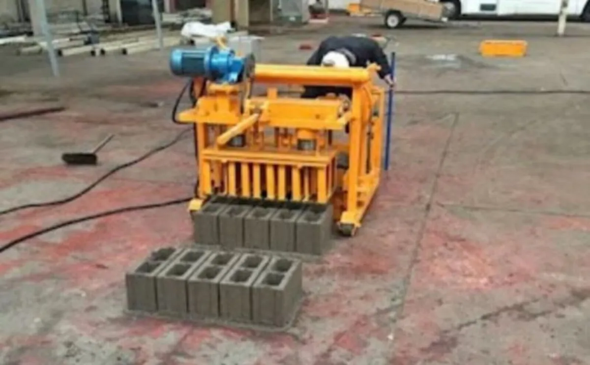 Block manufacturing plant - Image 1