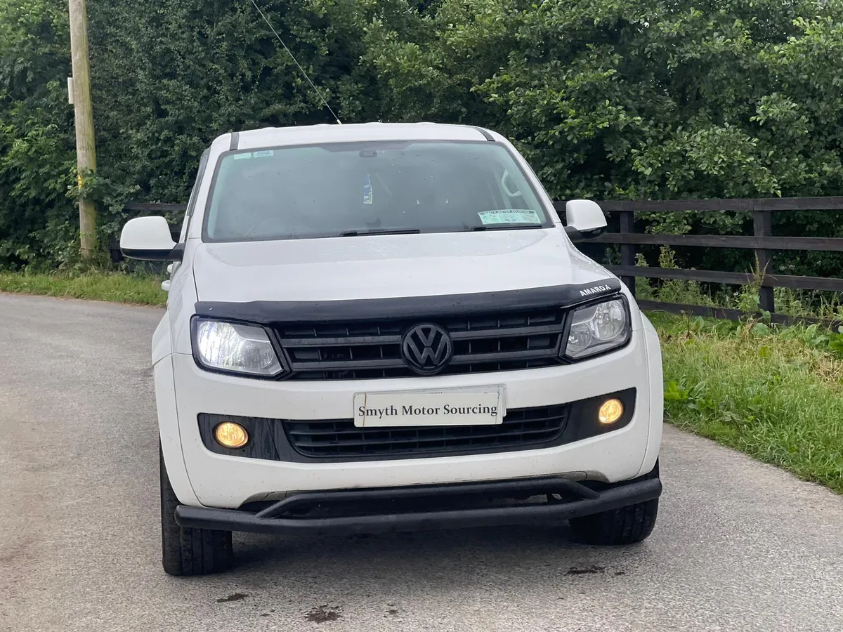 151 Volkswagen Amarok Highline Black Ed***** - Image 4