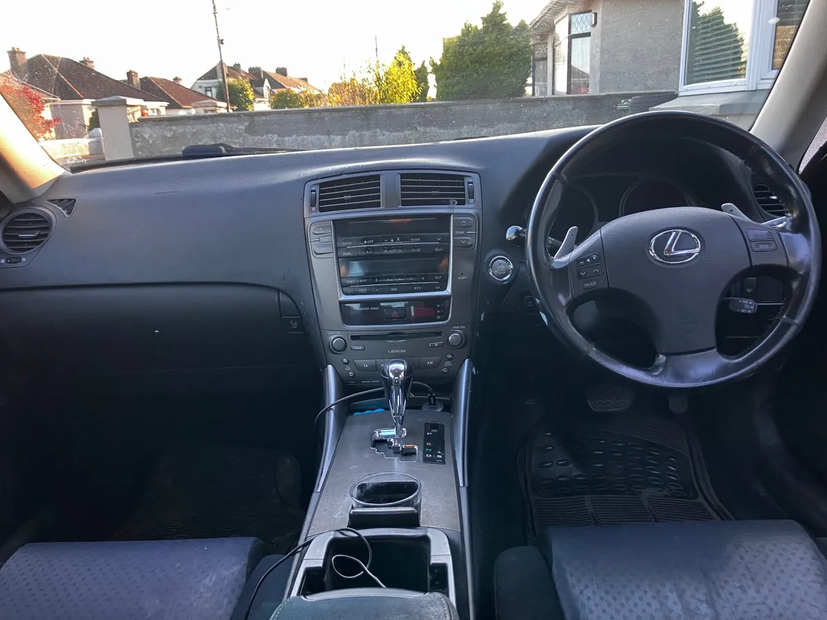 Lexus IS 2006 - Image 3