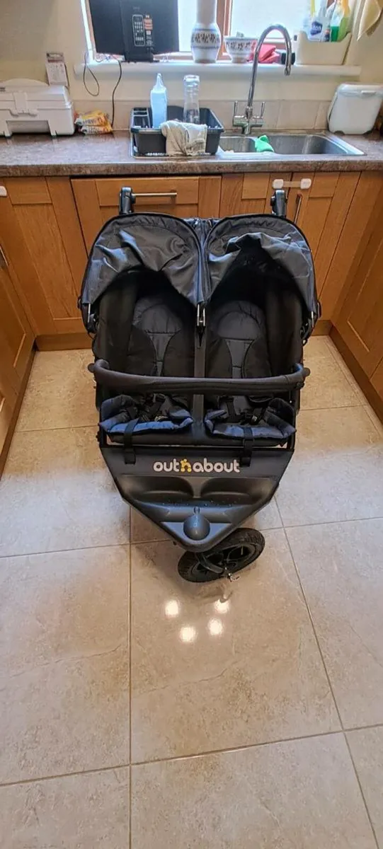 Out & About Double Nipper Buggy cup - Image 1