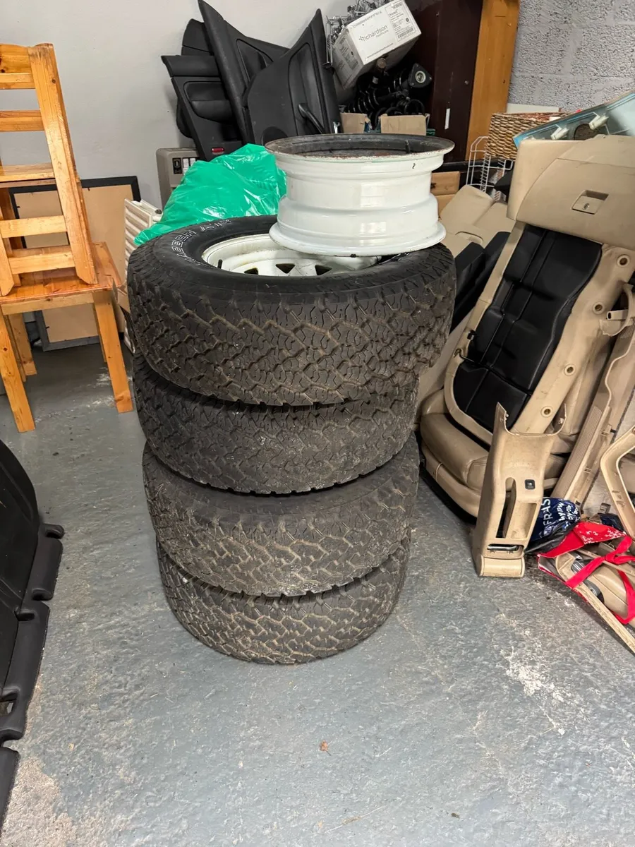 Land Rover wheels - Image 1