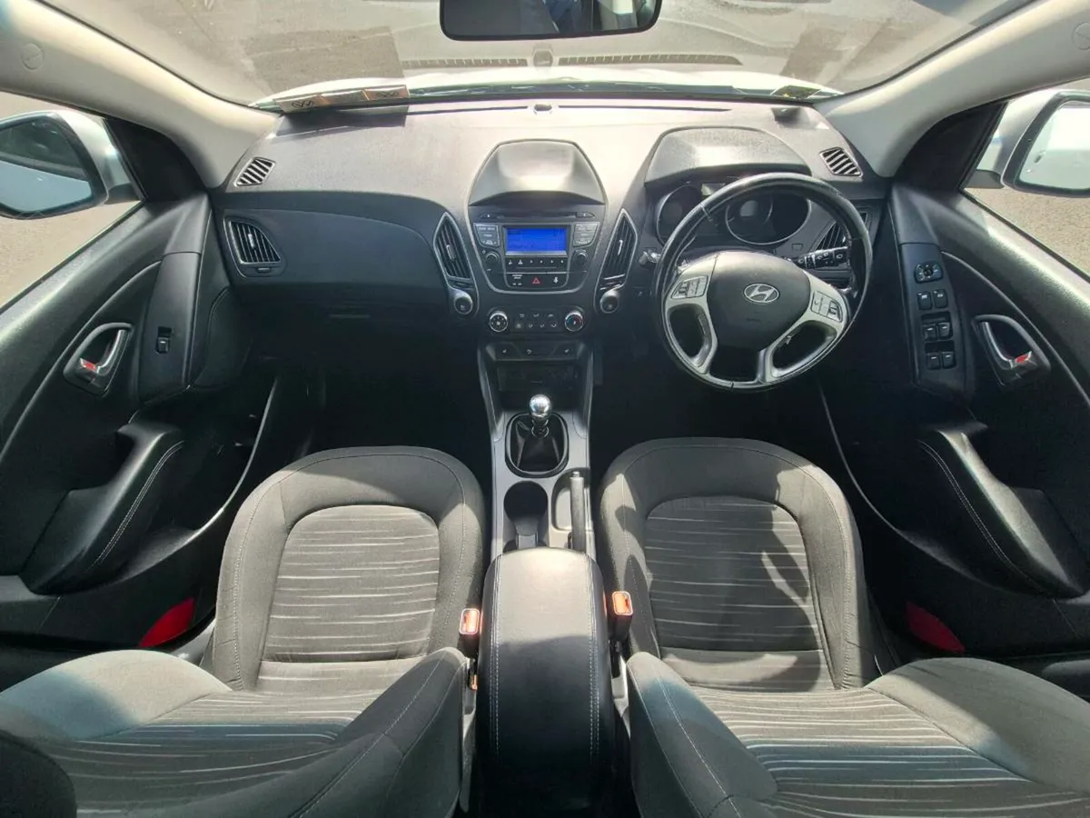 Hyundai IX35 Very Clean - Image 4