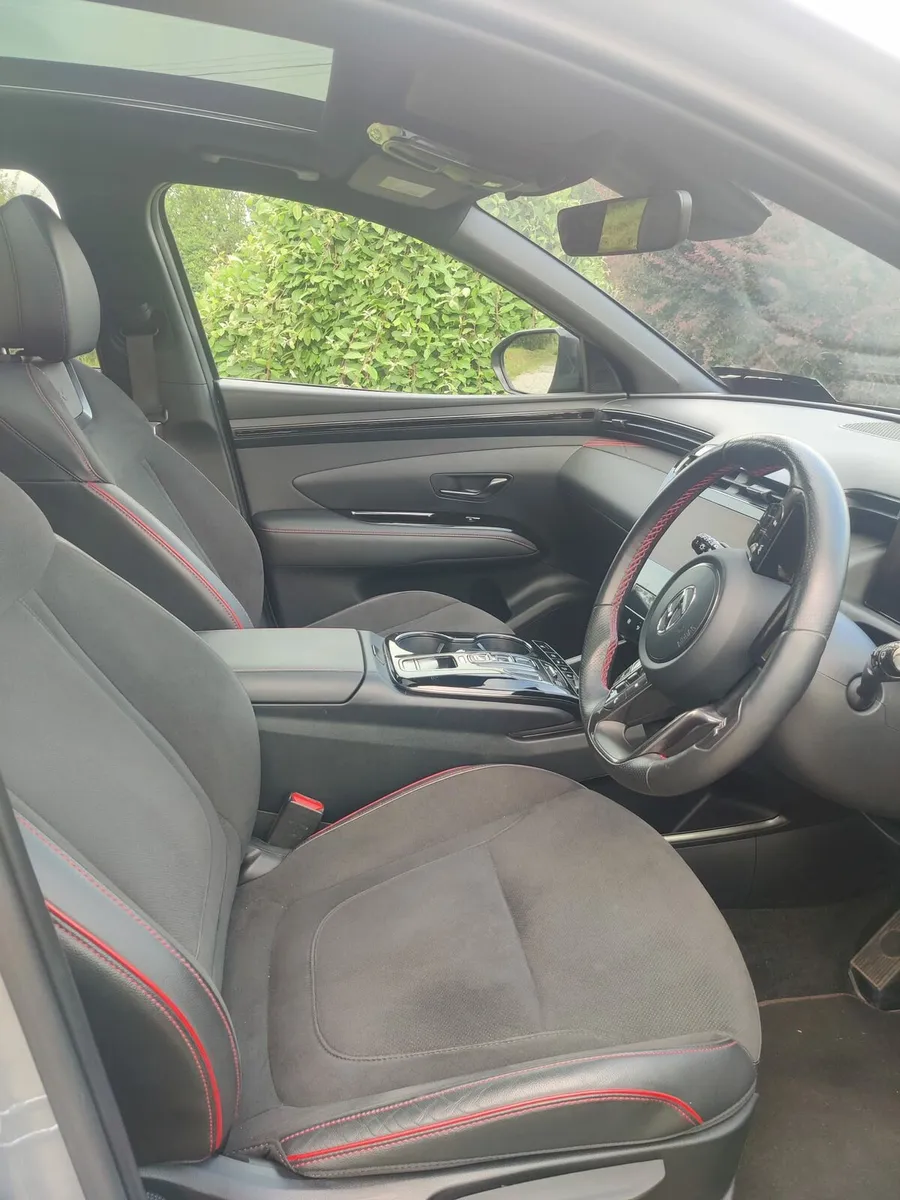 Car(Hyundai Tucson PHEV) - Image 3