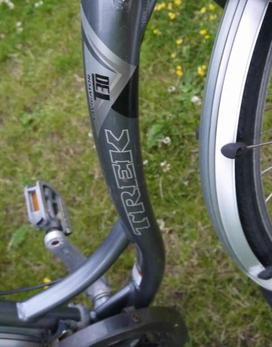 Trek Navigator 17" frame - 28" Wheels - Image 3