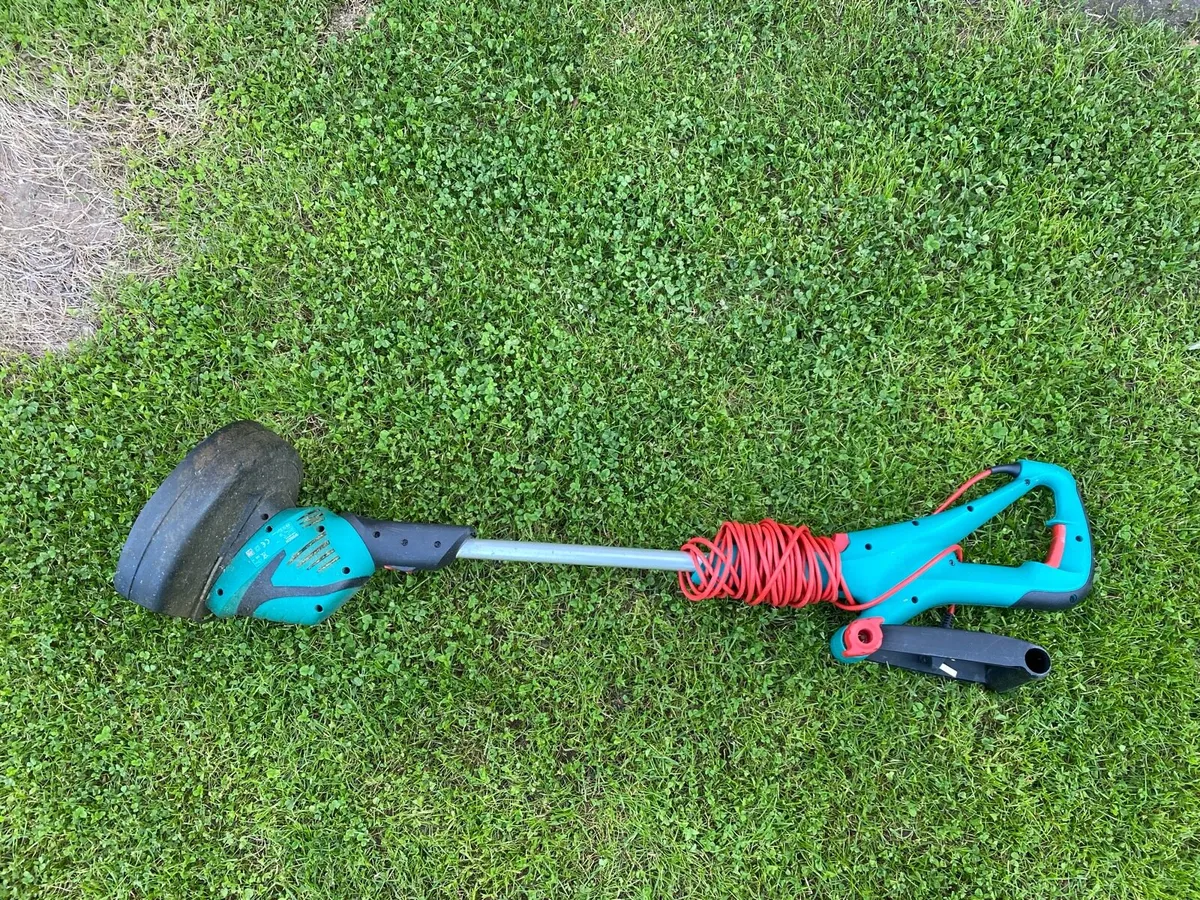 Bosch grass strimmer very good condition - Image 2