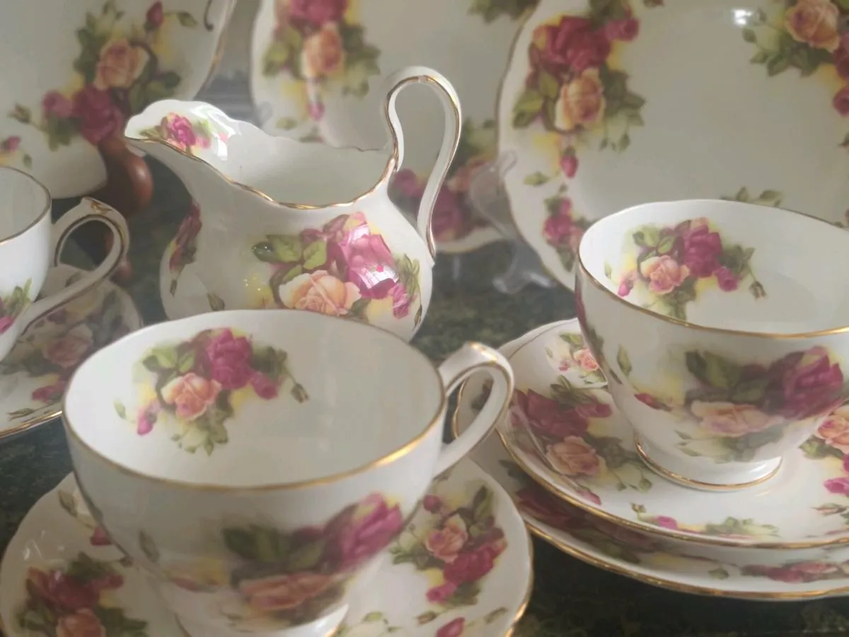 Teasets - Image 1