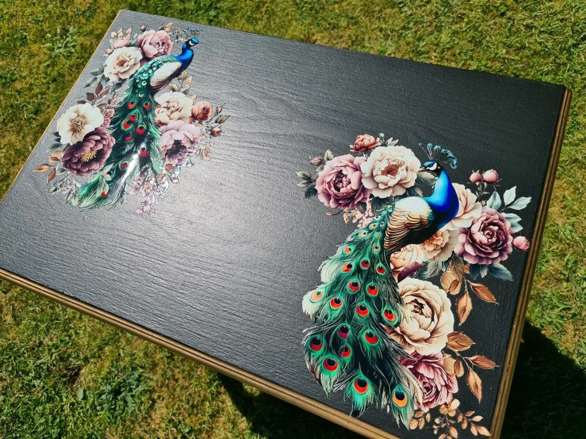 Vintage Ebonised table - Image 3