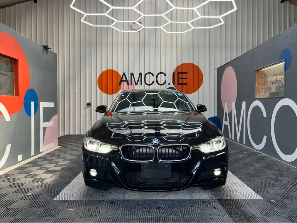 BMW 3-Series BMW 330e M-SPORT / 23k KMs / REVERSE - Image 2
