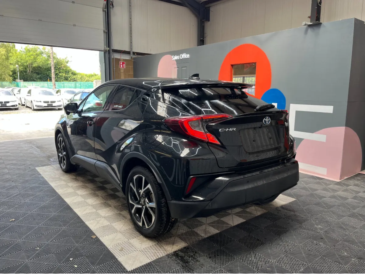 Toyota C-HR C-HR AUTOMATIC 1.8 HYBRID / 96k KMs / - Image 4