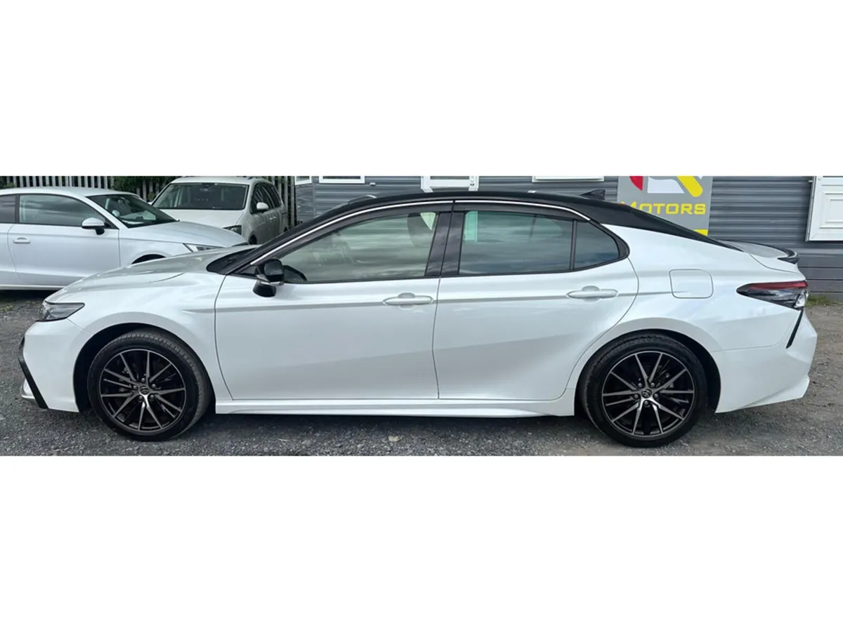 Toyota Camry *New Shape* Leather Package 2.5 Petro - Image 4
