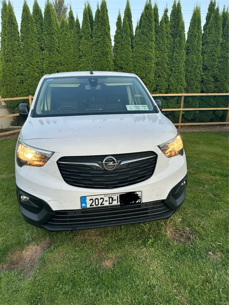 2020 Opel combo van (Not Damaged) - Image 1
