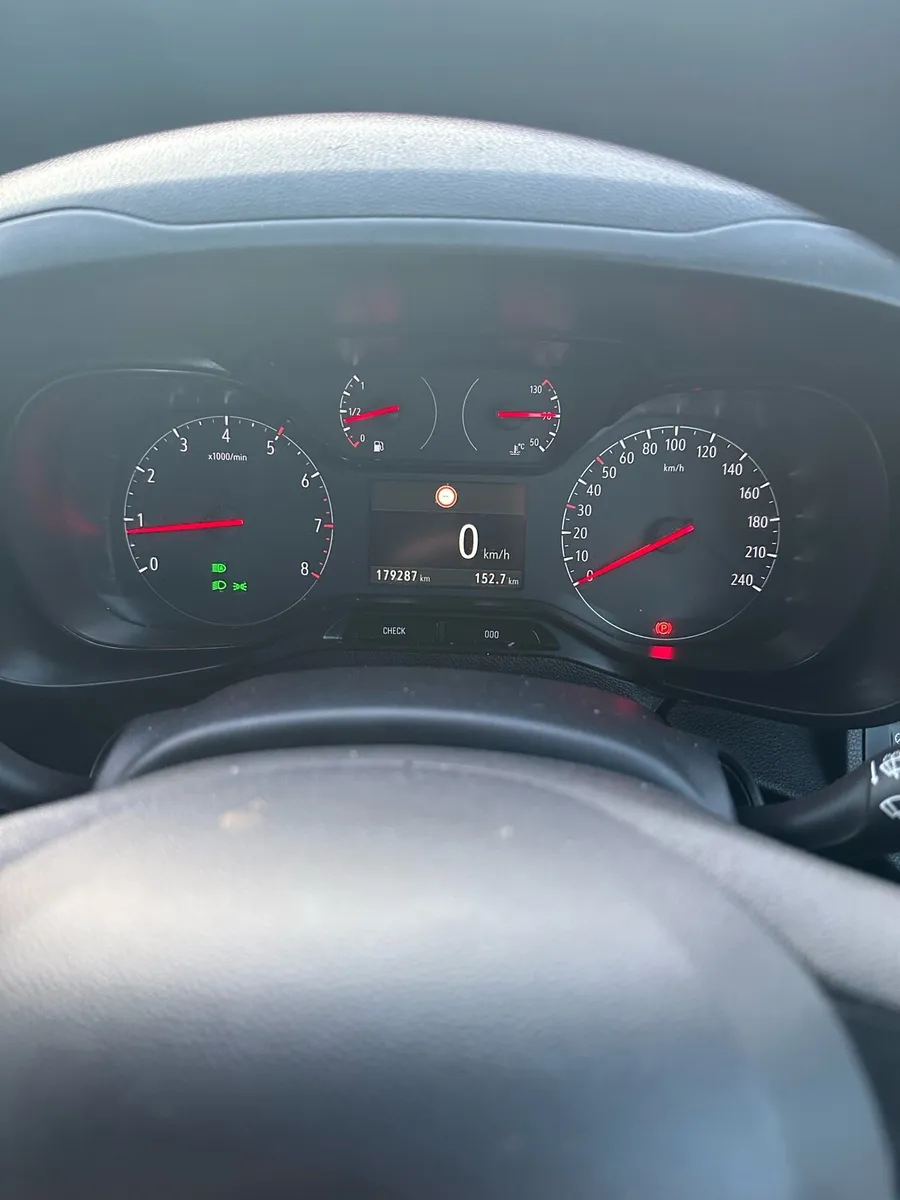 2020 Opel combo van (Not Damaged) - Image 3