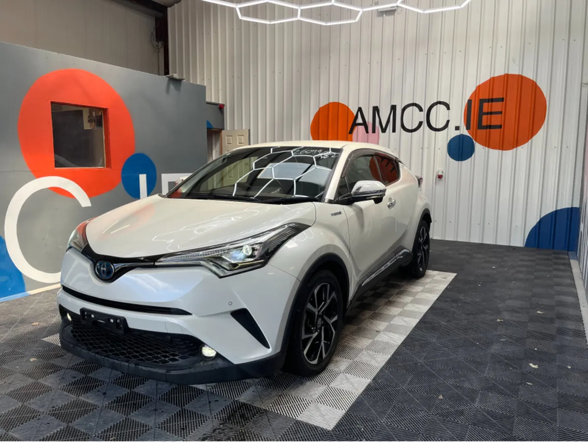 Toyota C-HR C-HR 1.8 HYBRID / 69k KMs / HEATED SEA - Image 3
