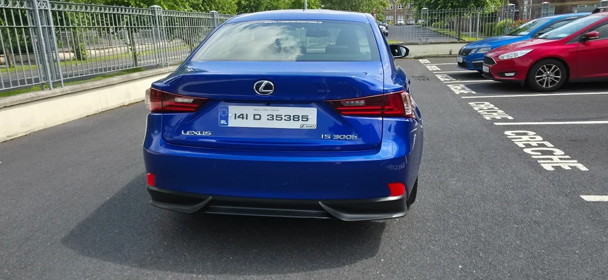 Lexus IS 2014 - Image 3