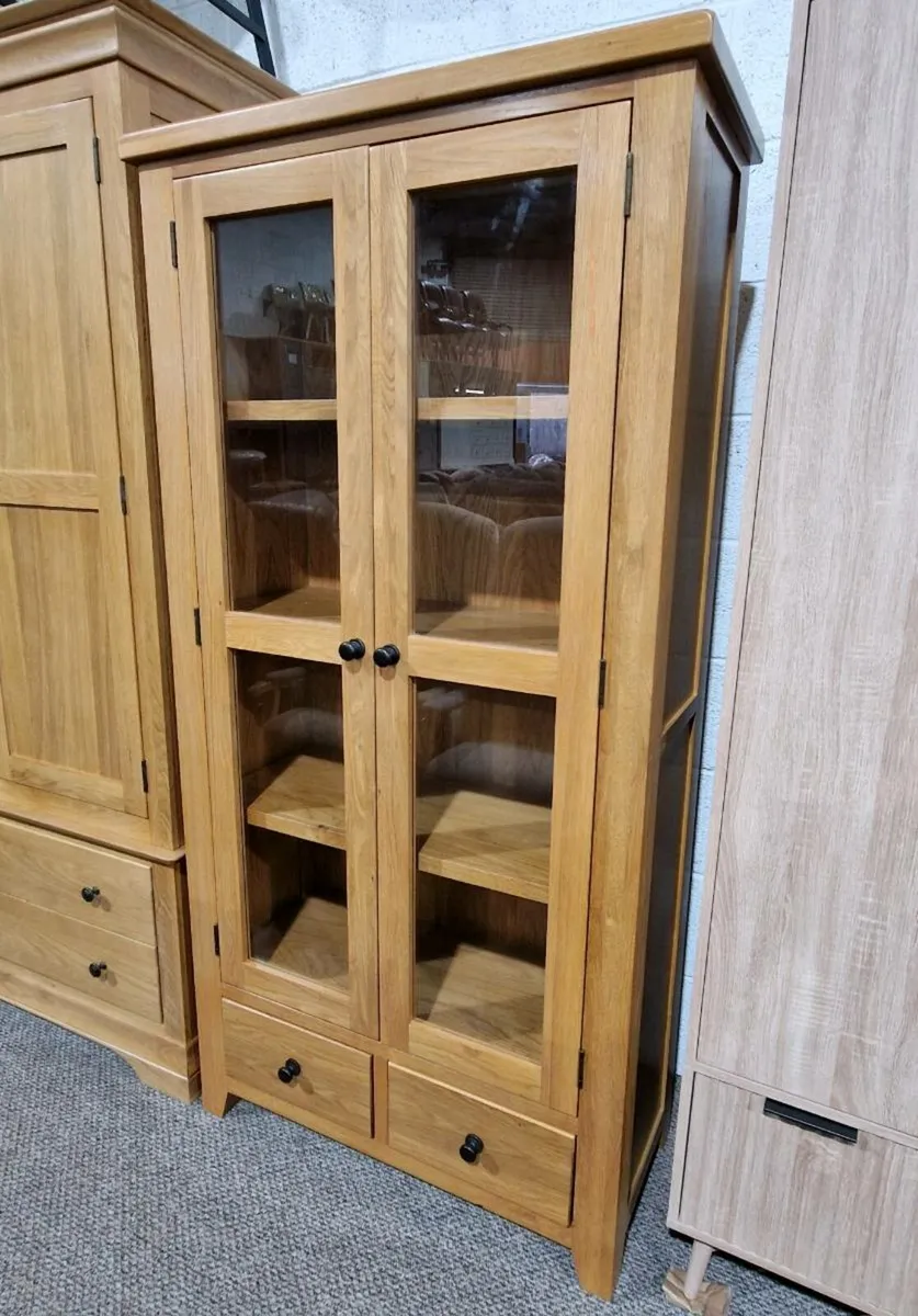 SALE Oscar Heavy Oak Cabinet (Retail €885) - Image 1