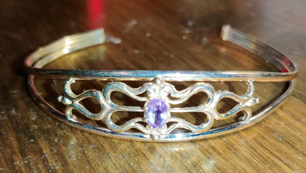 HUGE SLIP ON AMETHYST, 9ct Solid Gold New Bangle ! - Image 1