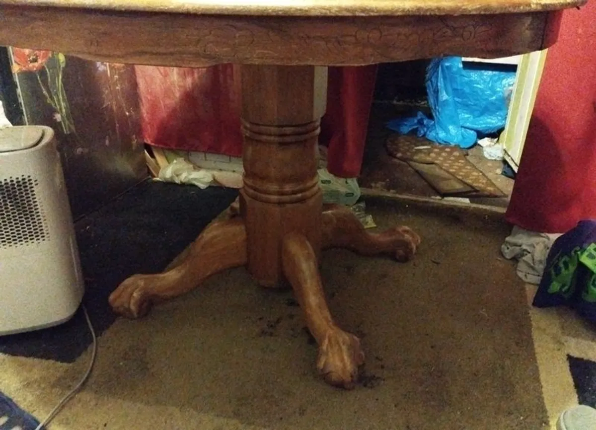Unique Oak Table - Image 1