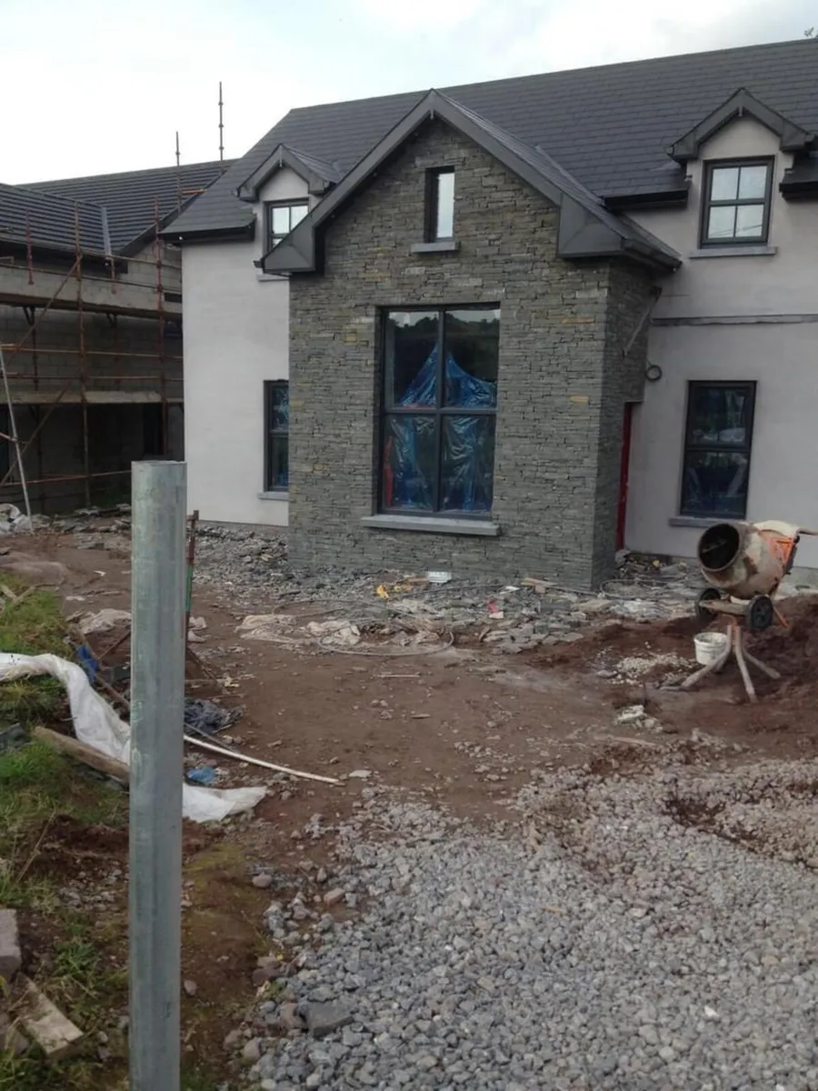 Stonemason available - Image 4