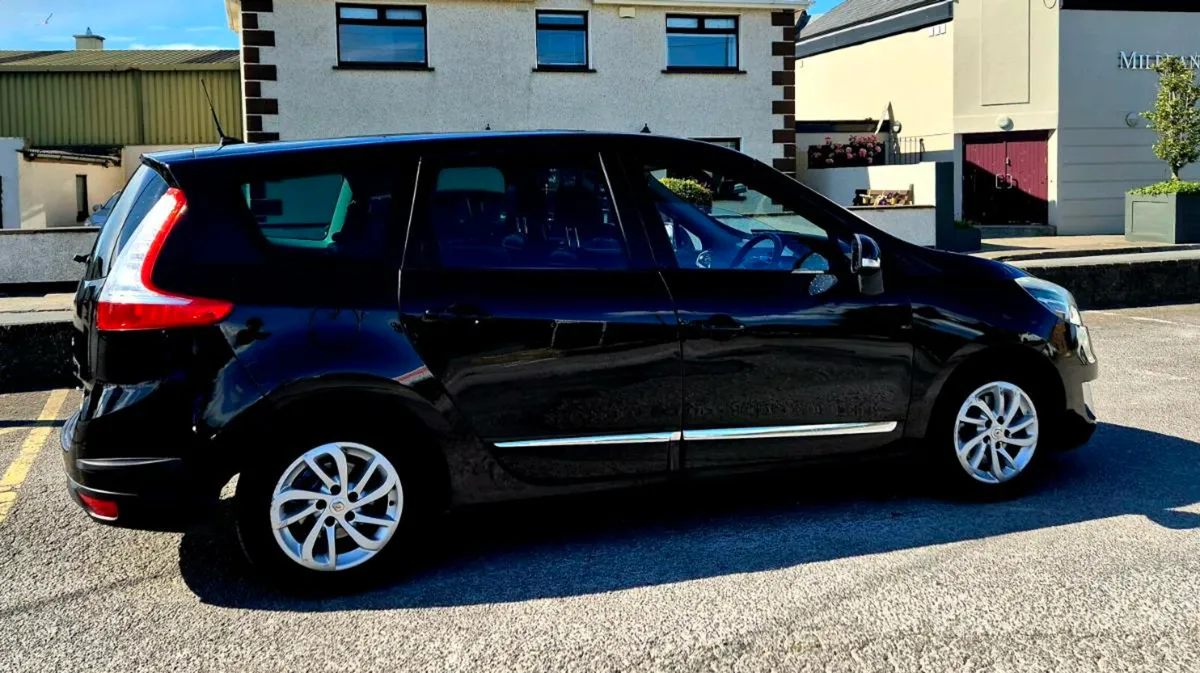 2012 Renault Grand Scenic 7 seater family car NCT - Image 2