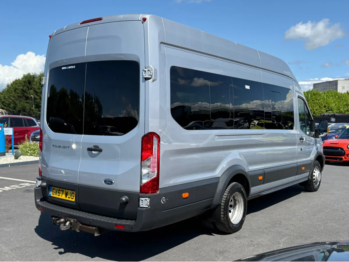 Ford Transit 460 TREND - 17 SEATER - 2.2L DIESEL - - Image 3