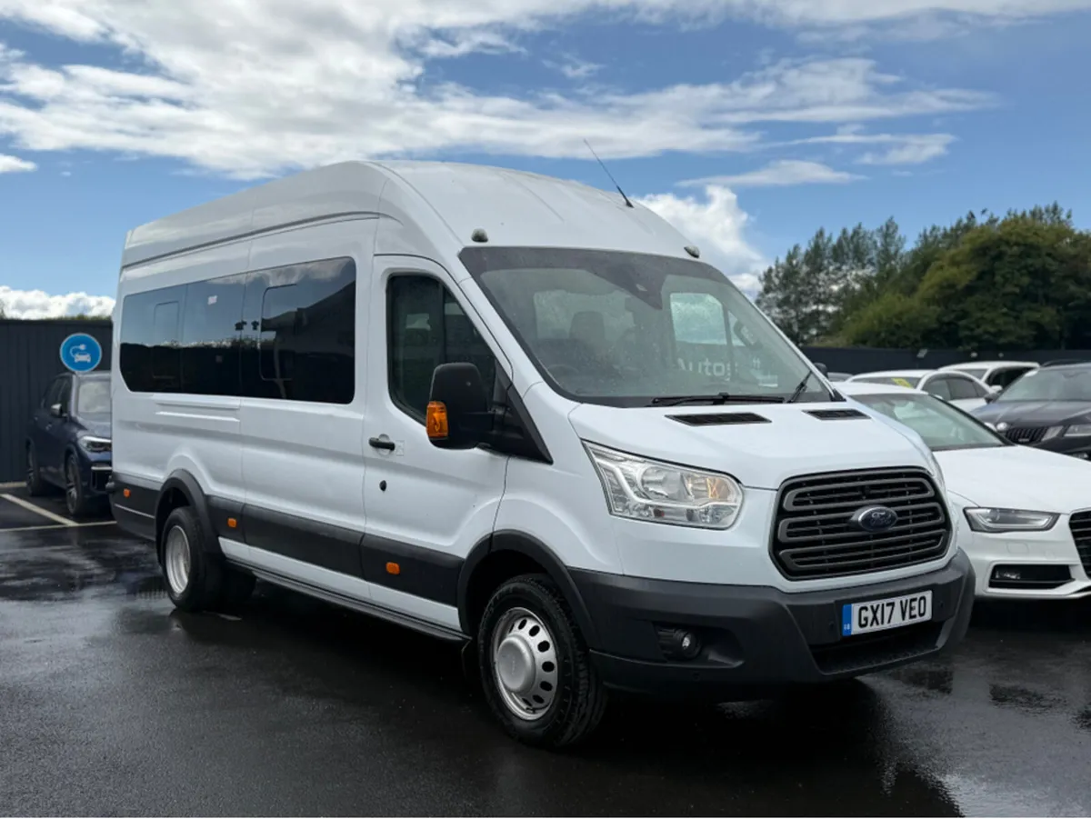 Ford Transit MINI BUS 17 SEATER - 2.2 DIESEL - MAN - Image 4